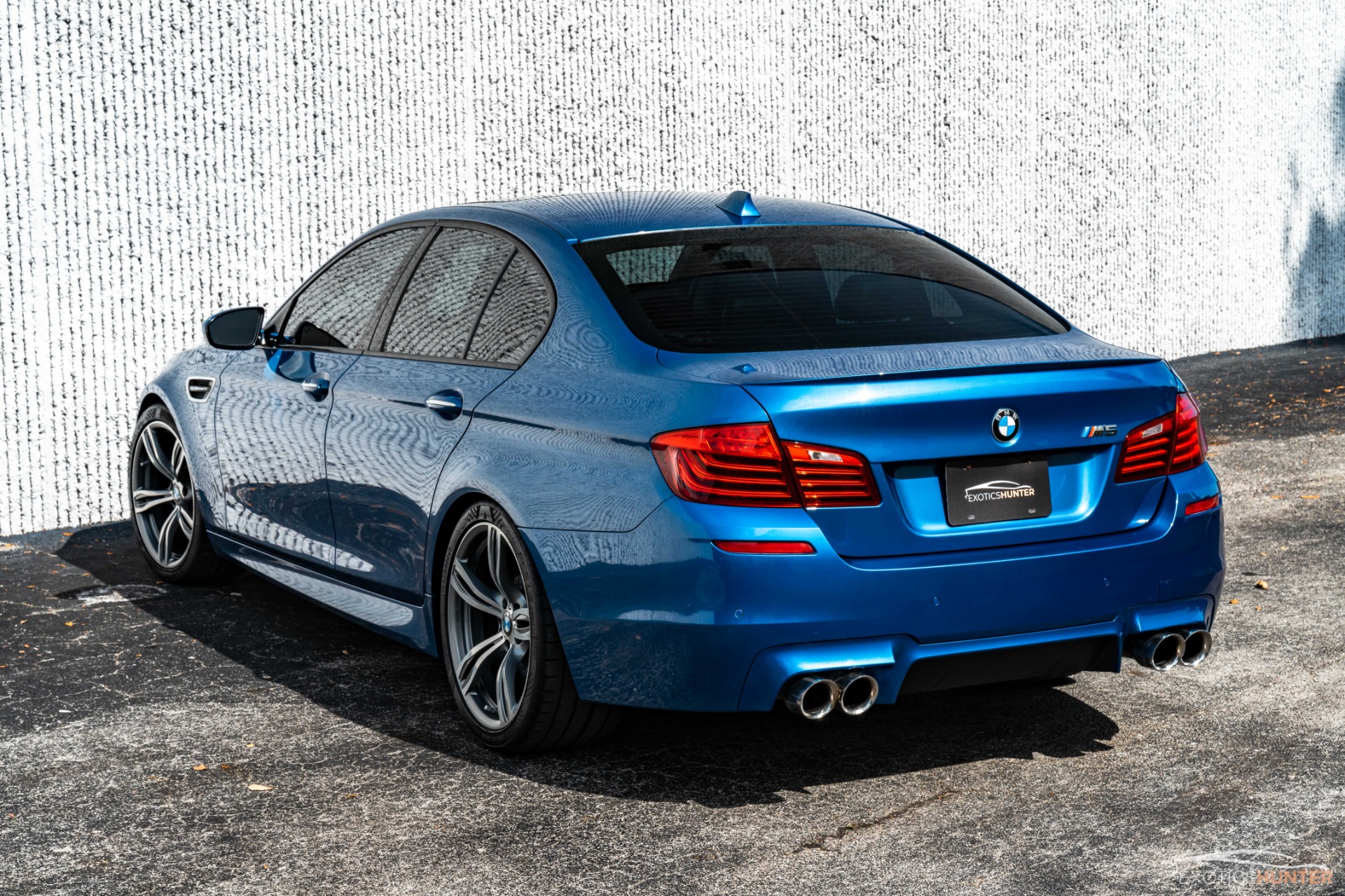 Used 2015 BMW M5 Competition Rare Color w/ CCBs + Executive Pack